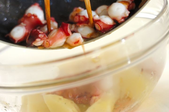 タコとジャガイモのサラダの作り方2