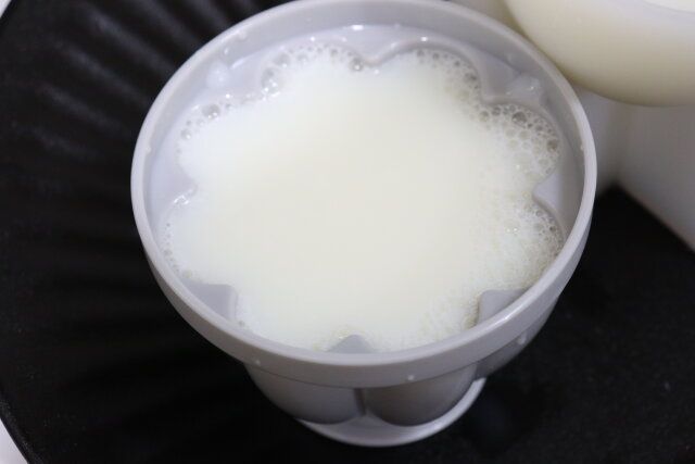 セリアのゼリー モールド フタ付き3