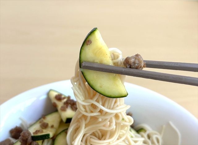 さっぱりぶっかけそうめん