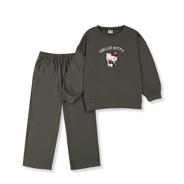 しまむらのハローキティのルームウェアセット