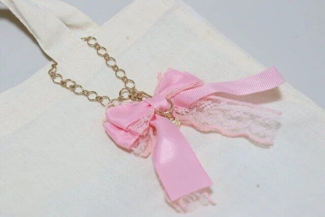 セリア 〈おしゃれキャット〉リボンチャームキーホルダー