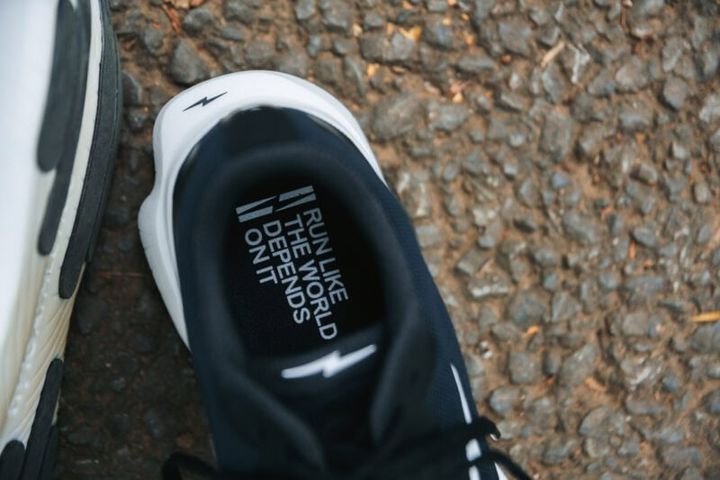 英国発ランニングブランド「hylo ATHLETICS」hylo IMPACT