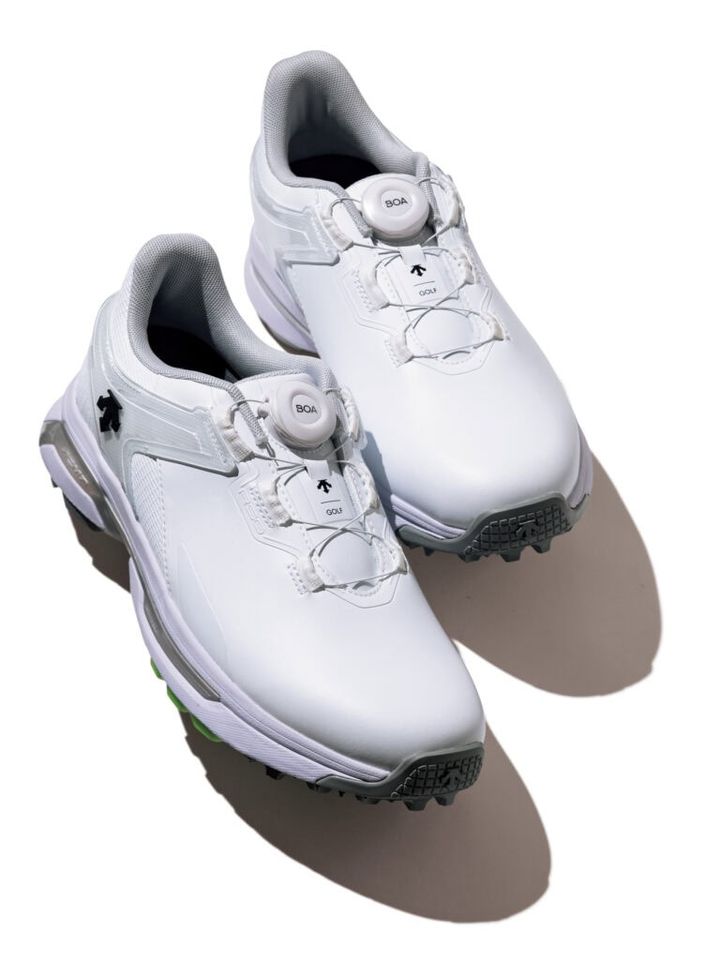 スパイクレスシューズ¥31,900／デサント（デサントジャパン お客様相談室）