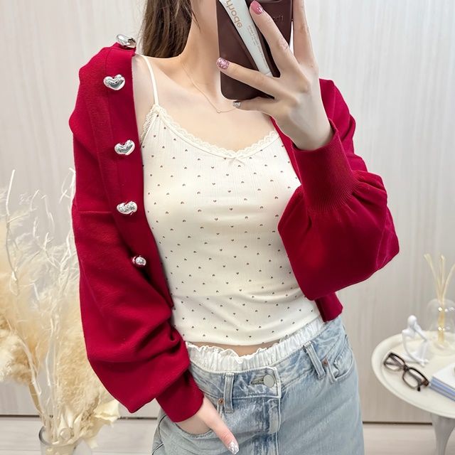 GUの「コットンブレンドクロップドキャミソール(ドライ)(ハート)」