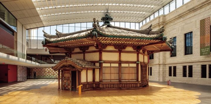 アメリカ・オハイオ州クリーブランドミュージアムで開催中の村上隆の個展「Takashi Murakami: Stepping on the Tail of a Rainbow」