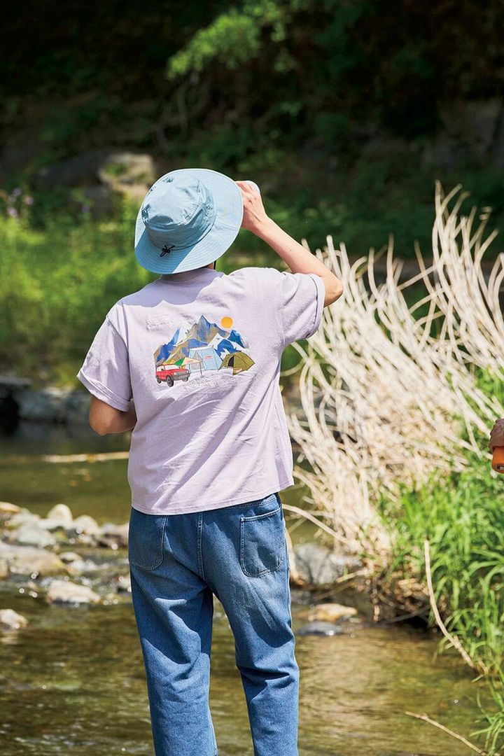コールマンのTシャツ キャンプパープル
