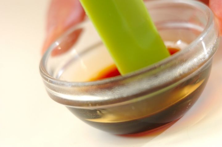 中華風ゆで卵の下準備1