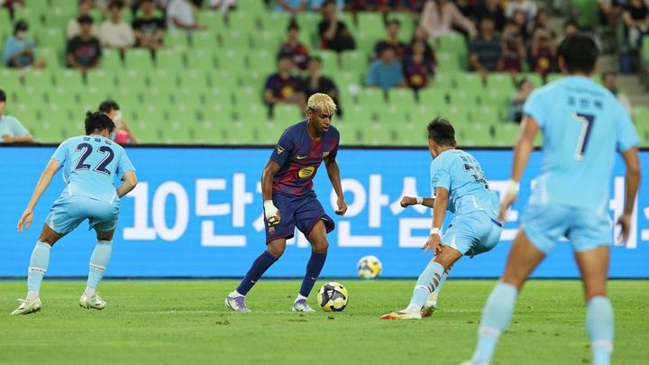 日本の後に韓国を訪れた世界的スター軍団の試合がガラガラ！？『高額すぎるチケット』などが要因か