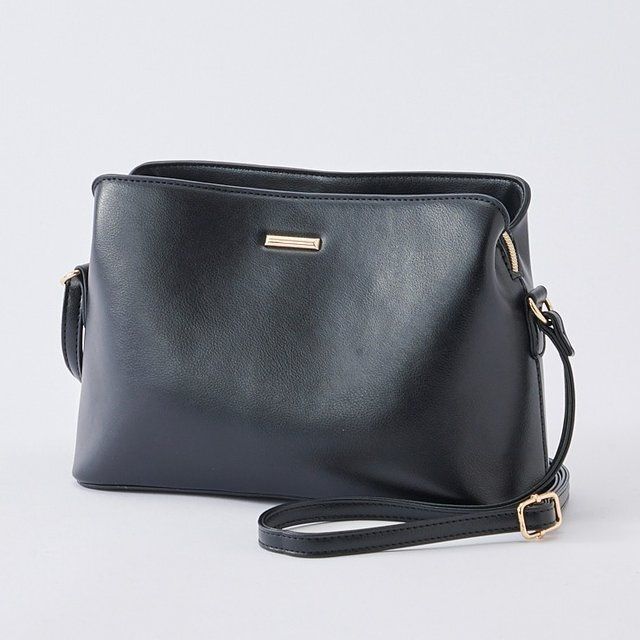 しまむらのショルダーバッグ