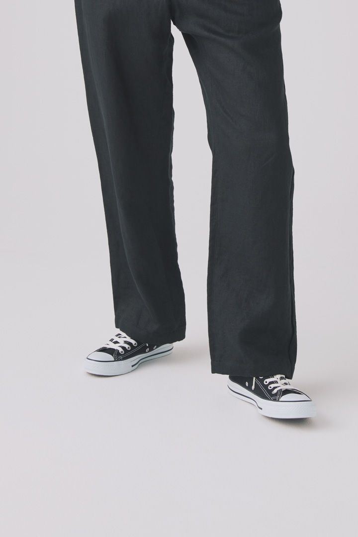 夏の素材といえば、やっぱりリネン！おすすめアイテム＆コーデ12選