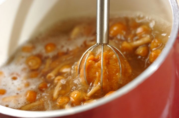 ナメコのみそ汁の作り方2