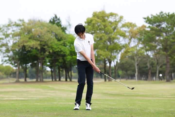 ボールは沈んでいる？浮いている？打ち分けるコツを解説！