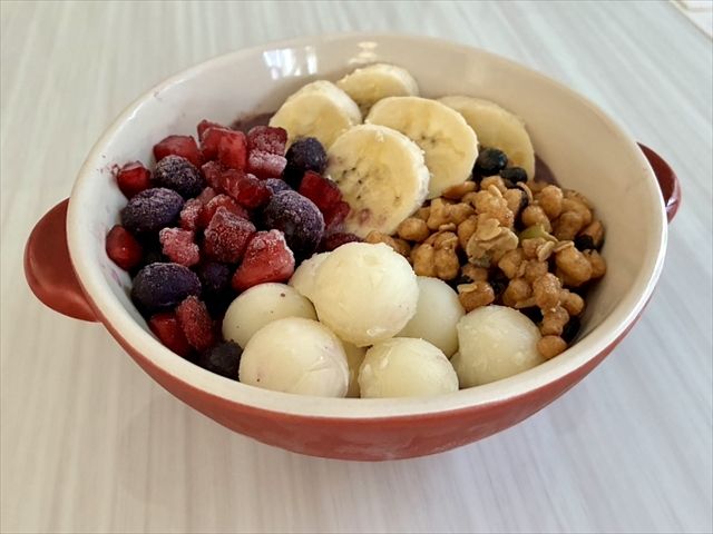 アサイーボウル～豆乳アイス乗せ～