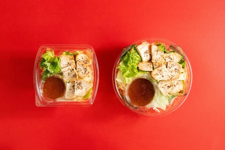 たんぱく質が摂れる！ローストチキンのパスタサラダ