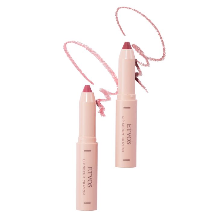 エトヴォス リップ セラムクレヨン 左から：ウィスパーノート、バラードブルーム