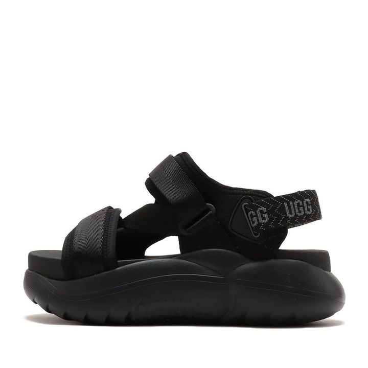 UGG ブラックサンダル ベルクロストラップ　週末お値下げ⭐︎ UGG】結局一番使うかも！ 足元締まる「黒サンダル」が超優秀