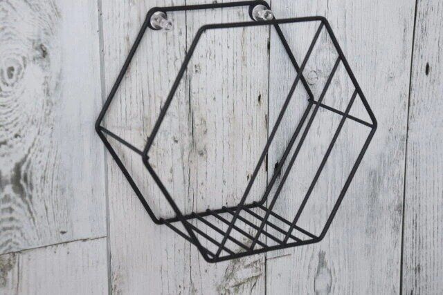 ダイソーのウォールインテリア（六角形）1