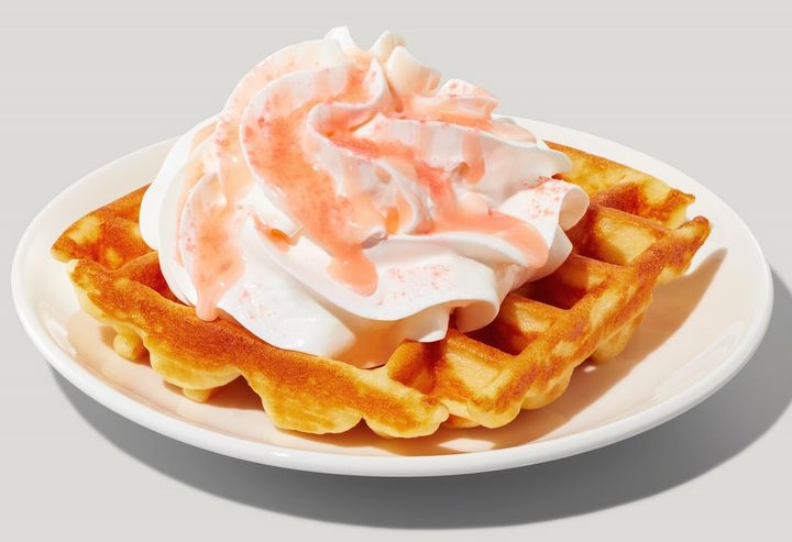 「へブンリー ピーチ アメリカンワッフル」370円