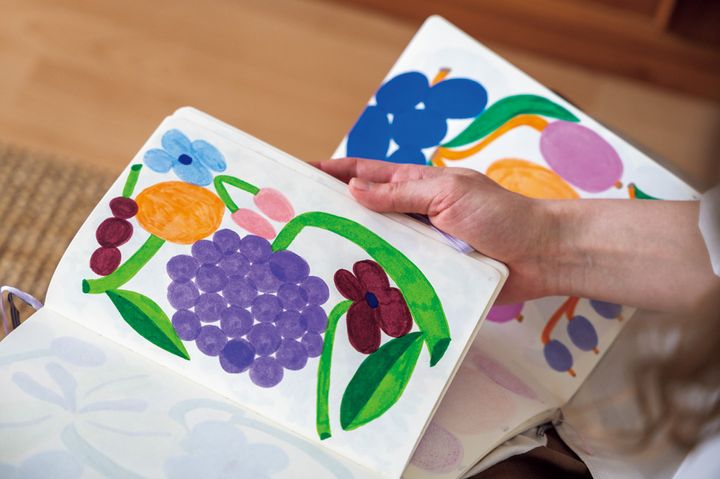 《マリメッコ》がたくさんあってかわいい！ヘルシンキのおしゃれな一人暮らしを覗き見