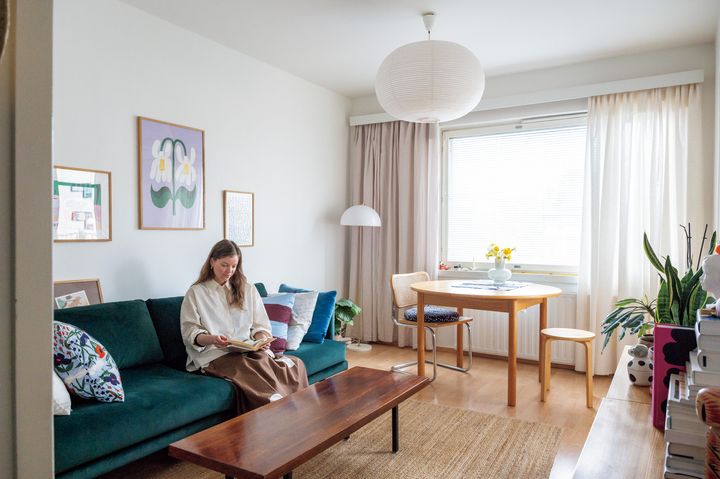 《マリメッコ》がたくさんあってかわいい！ヘルシンキのおしゃれな一人暮らしを覗き見