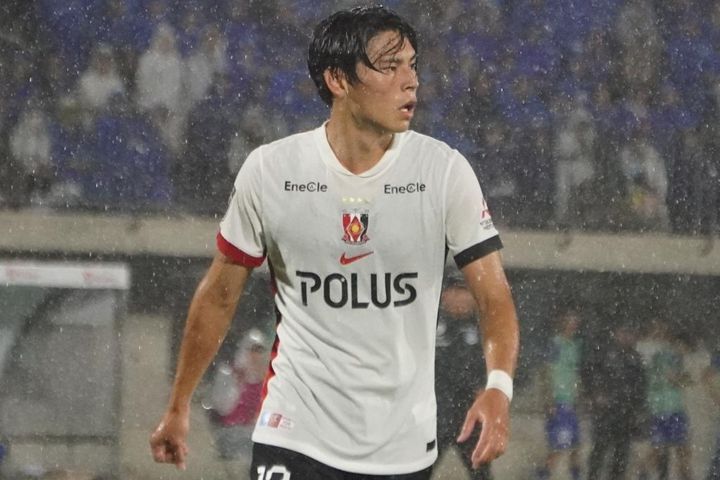 因縁の地で浦和レッズFW小森飛絢が決勝点！誕生日弾も晴れない表情「あのときの悔しさは、忘れることはない」