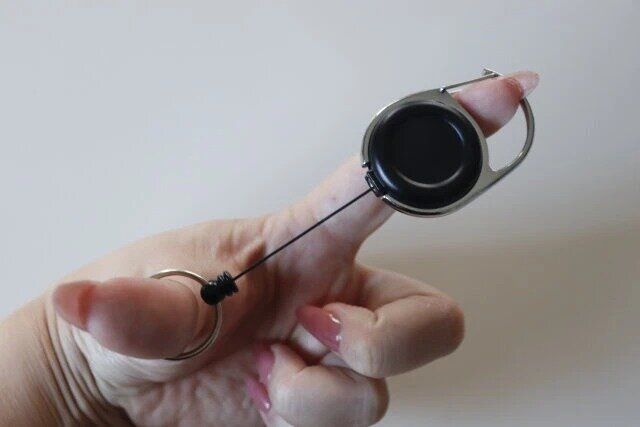 ダイソー リールキーホルダー（クリップ付）