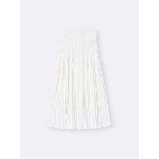 GUのシアーニットフレアスカート