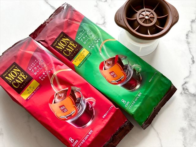 「モンカフェ オリジナル アイスボールメーカー」「モカ ブレンド」「キリマンジャロ ブレンド」
