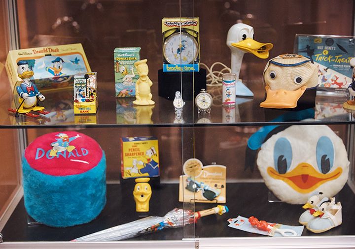 丁寧に保管された資料の数々。世界初の絵コンテも！