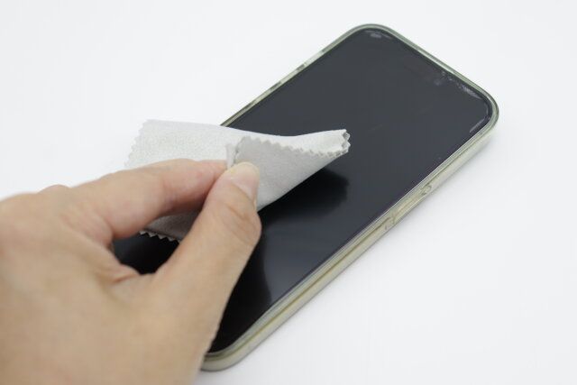 ダイソー くもり止めメガネ拭きクロス メガネ 使用感 スマホ