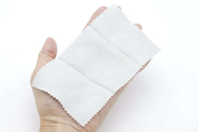 ダイソー くもり止めメガネ拭きクロス サイズ