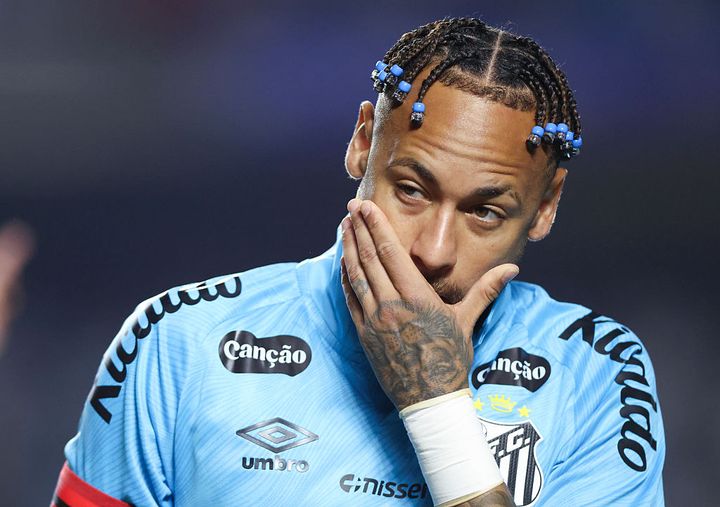 「前よりもひどい（涙）」サッカー界のスーパースター、新ヘアスタイルにファンは悲喜こもごも