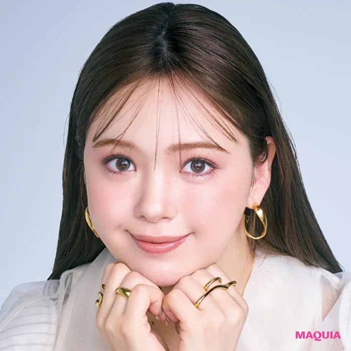 【藤田ニコルさん】2025年秋新色の赤みシャドウを先取り。ぐっと大人の表情に_2