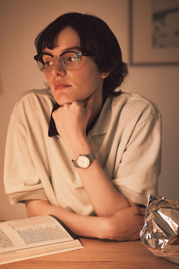 時間の確認はスマホもいいけど、ステキな腕時計でしてみない？