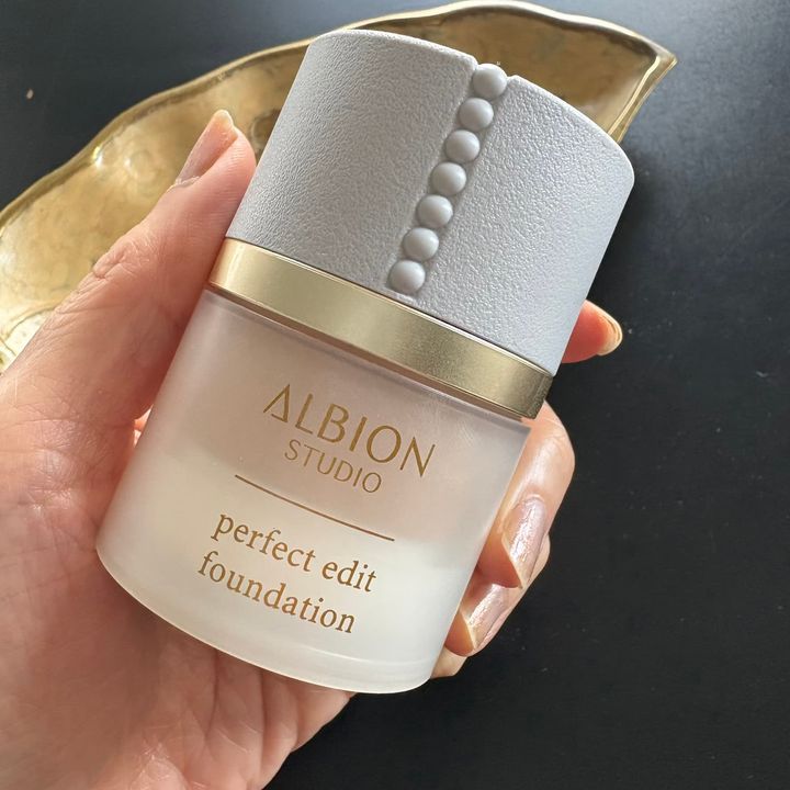 アルビオン スタジオのファンデーション