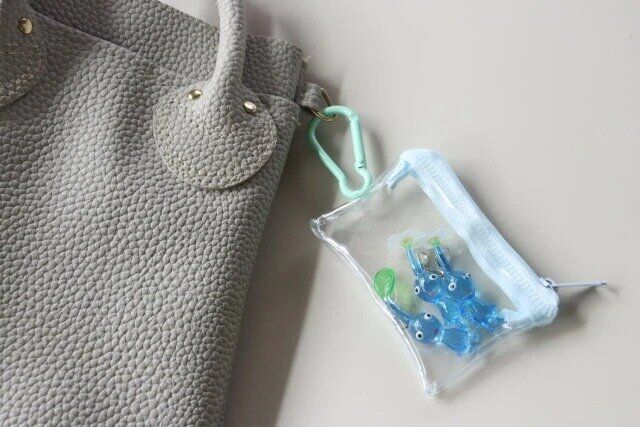 ダイソー ミニポーチ（カラビナ付）