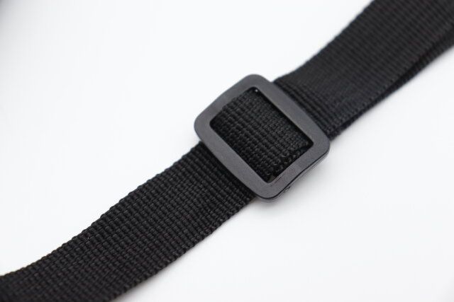 ダイソーのメッシュ ダブルポシェット 横型8