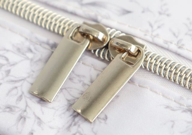 スナイデル ホームフリルポーチダブルファスナー