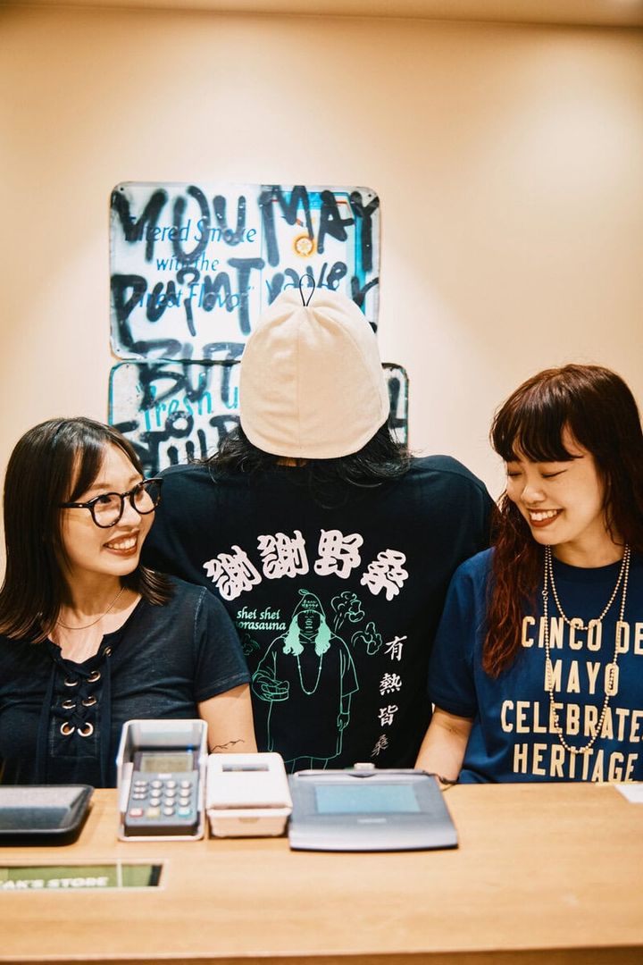 S/S Tシャツ ブラック／ホワイト ¥4,400