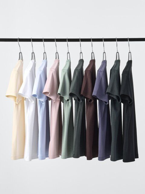 2025夏ユニクロ女性おすすめクルーネックT