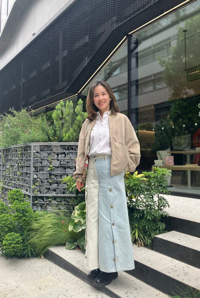 使い勝手の良い一着【Hermes】リバーシブルロングジャケット 60代お手本スナップ】「エルメス」のリバーシブルジャケットで