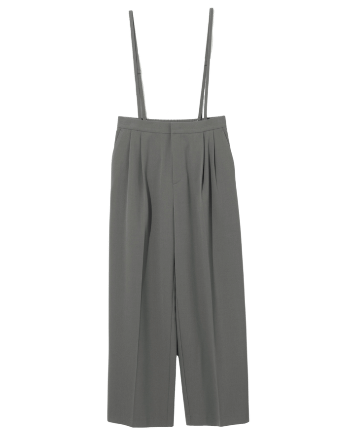 ロペピクニックのサスペンダー付きパンツ5489円（ロペピクニック／ジュン カスタマーセンター）