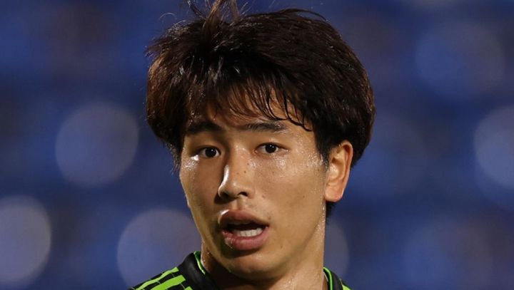 25歳日本代表FW、移籍した海外名門の開幕戦で起用されず…その理由を監督が説明