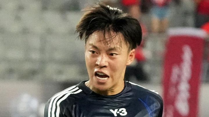 明治大卒のルーキーが1位！海外での評価が高い、J1の23歳以下若手選手トップ10