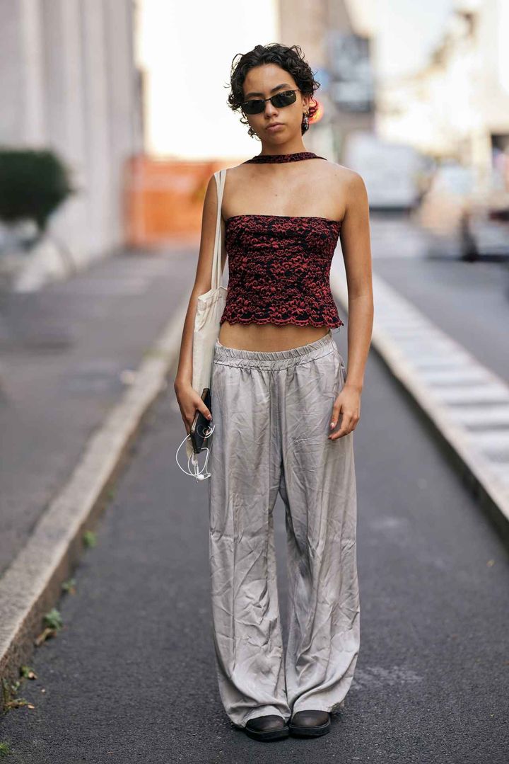 画像: ルーズボトムはレディなトップでタウン仕様