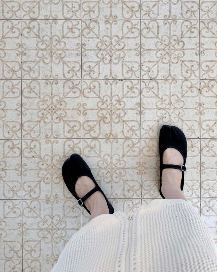 夏シューズ2025◎ 夏の靴は3足あれば最強、着回しの効くスタイリング実例集2【ささやかですてきなもの 大谷有紀 vol.249】