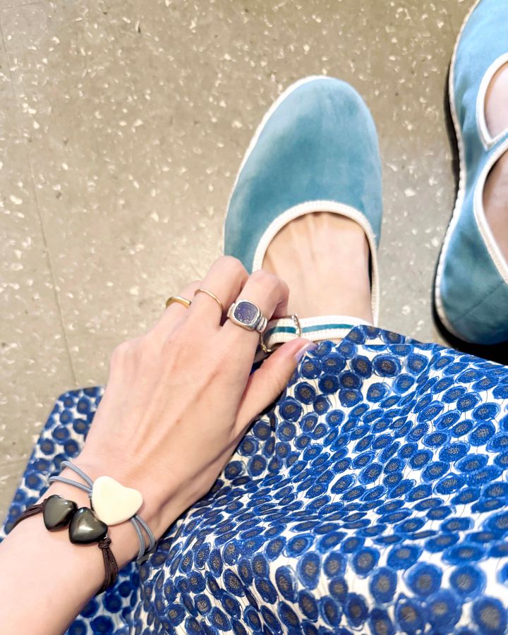 夏シューズ2025◎ 夏の靴は3足あれば最強、着回しの効くスタイリング実例集2【ささやかですてきなもの 大谷有紀 vol.249】