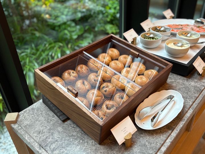 ©ウォルドーフ・アストリア大阪