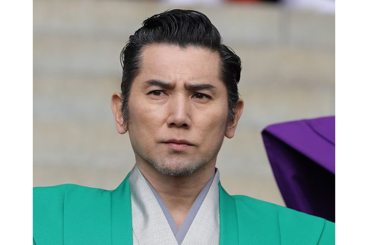 本木雅弘さん（2020年2月3日、時事）