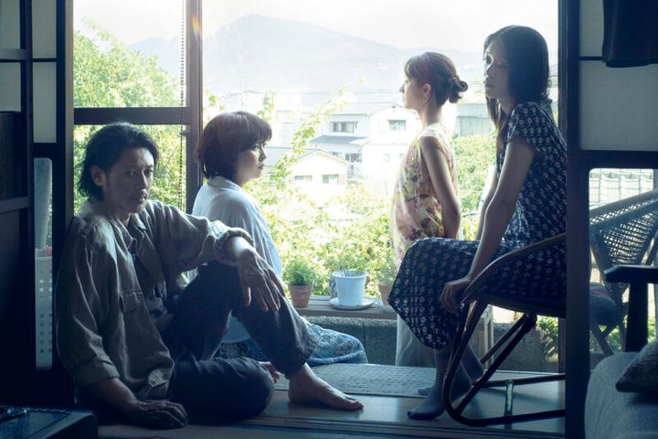 『夏の砂の上』 監督：玉田真也 出演：オダギリジョー、髙石あかり、松たか子、 森山直太朗、高橋文哉、満島ひかり、光石研 TOHOシネマズ日比谷ほかにて全国公開中